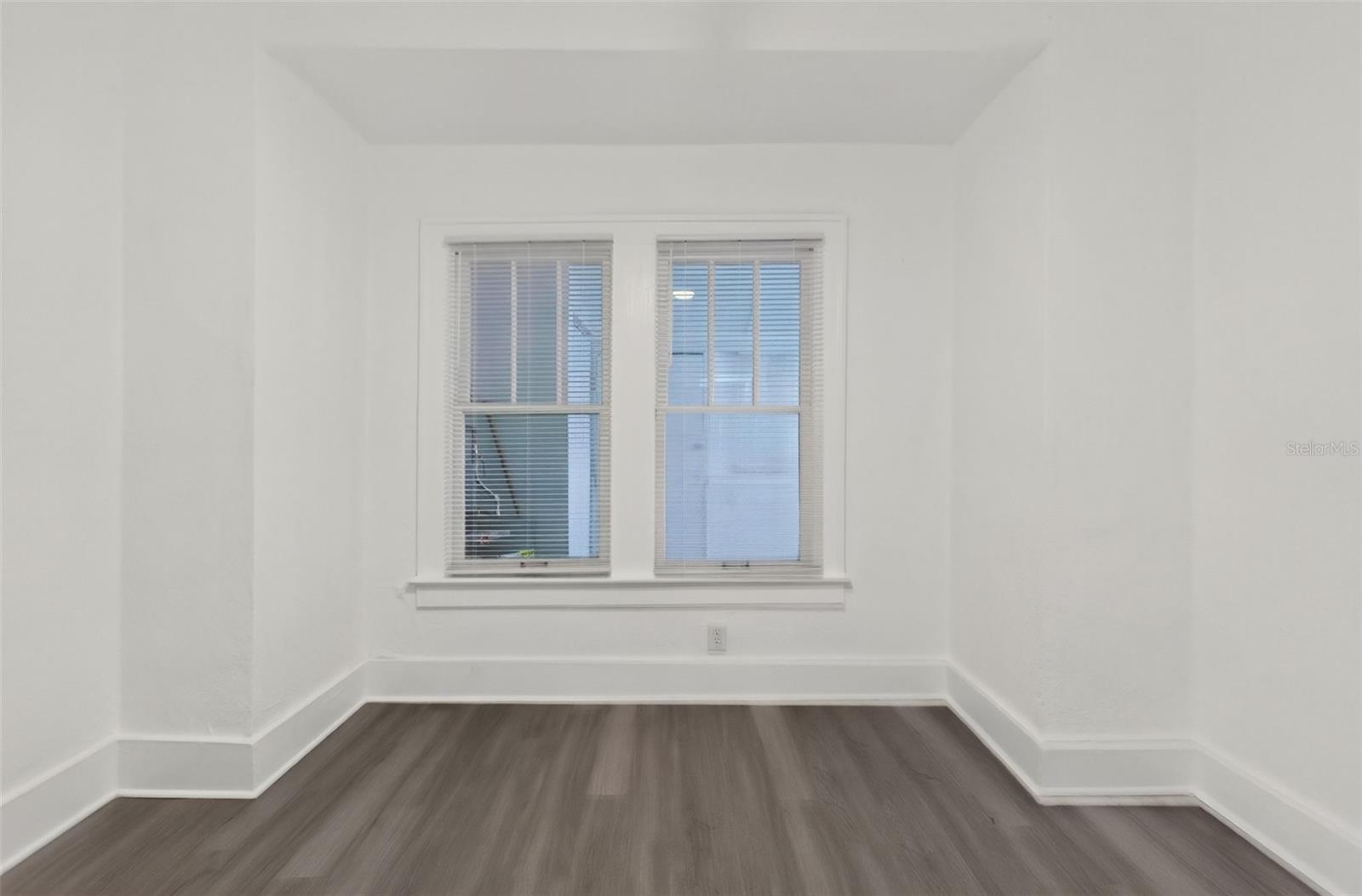 Image 73 of 97 For 96 & 98 Esther Street