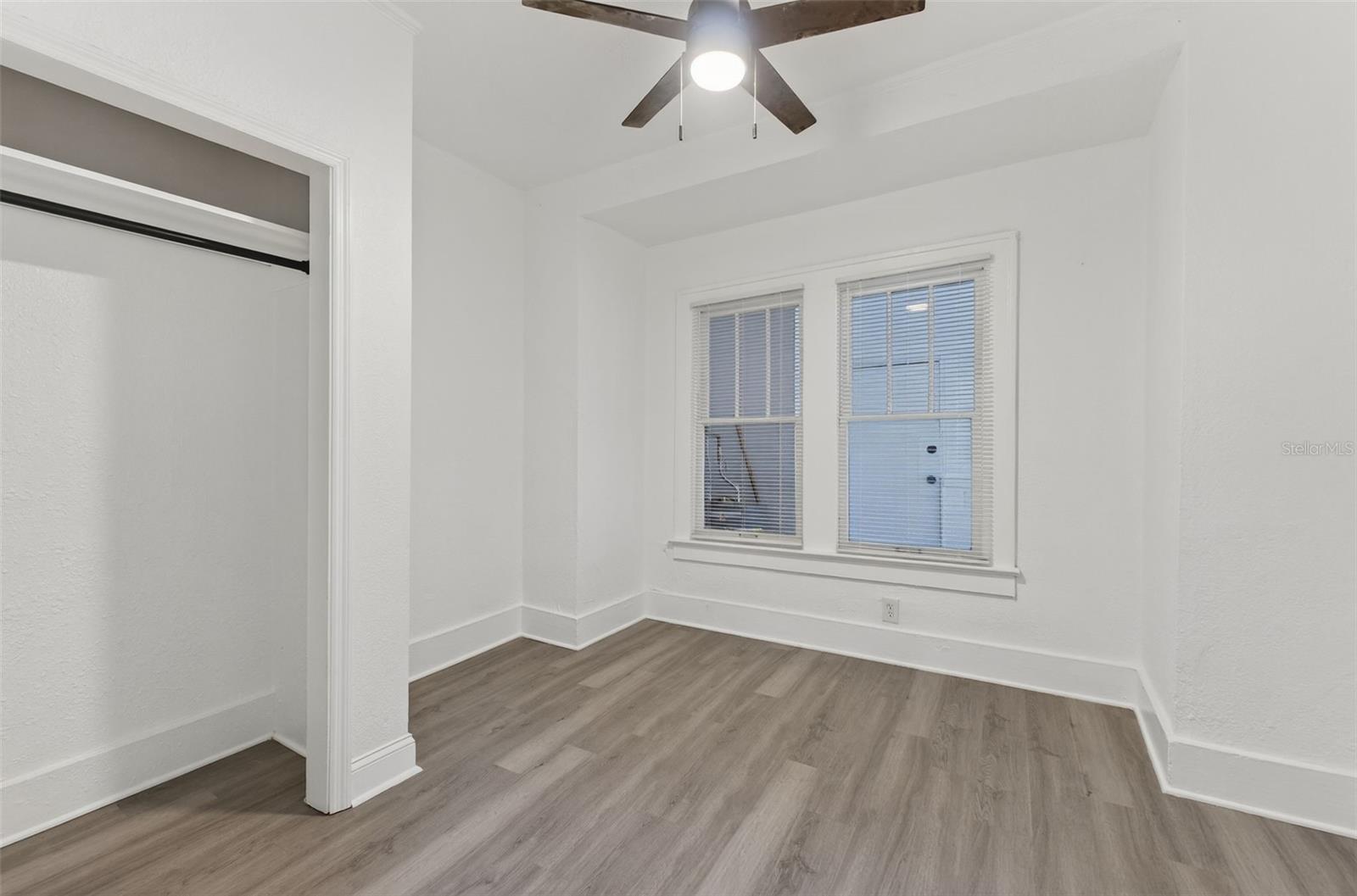 Image 75 of 97 For 96 & 98 Esther Street