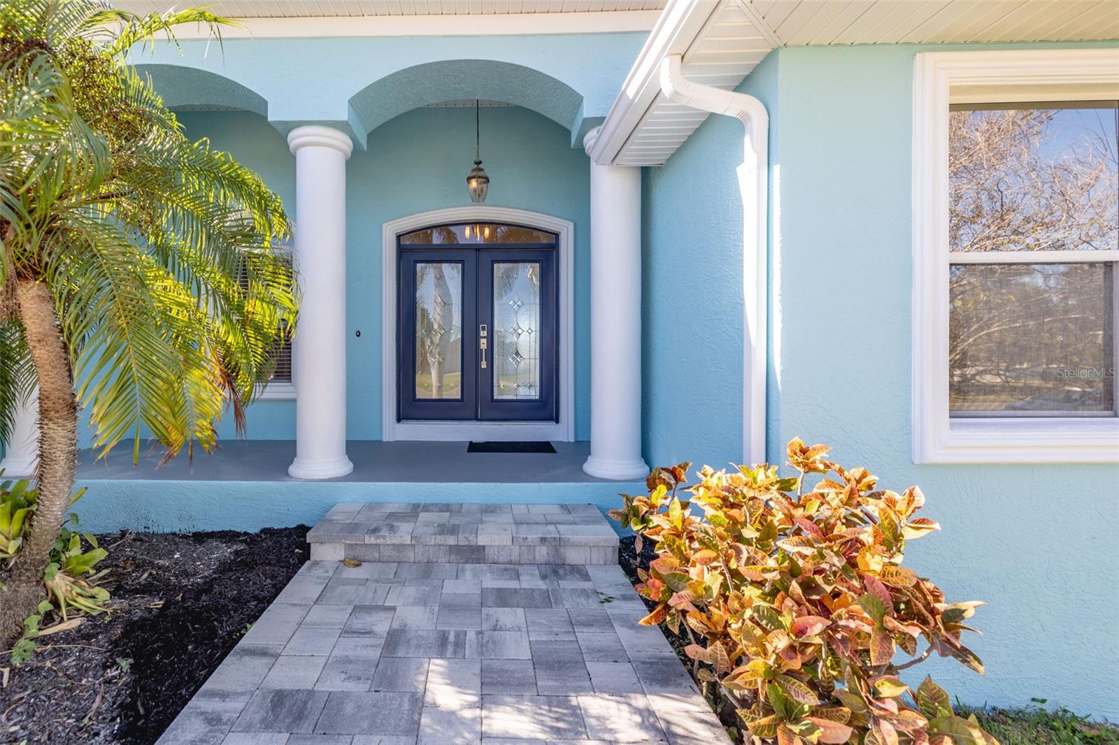 Image 18 of 80 For 11850 7th Street E