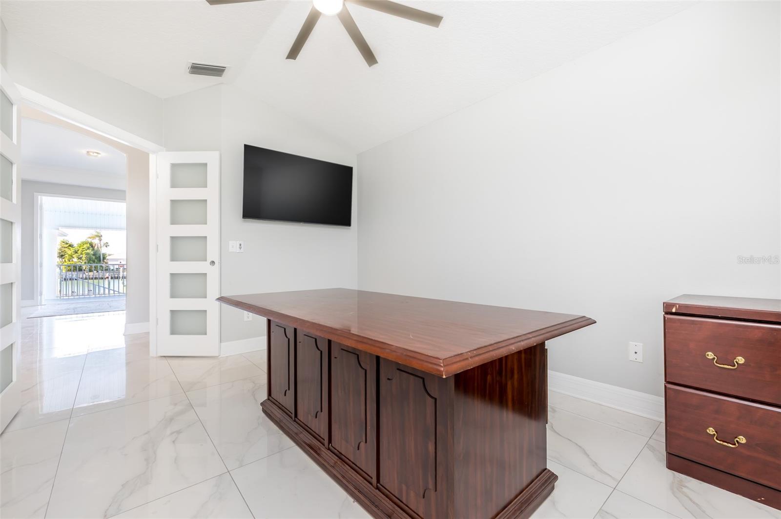 Image 21 of 80 For 11850 7th Street E