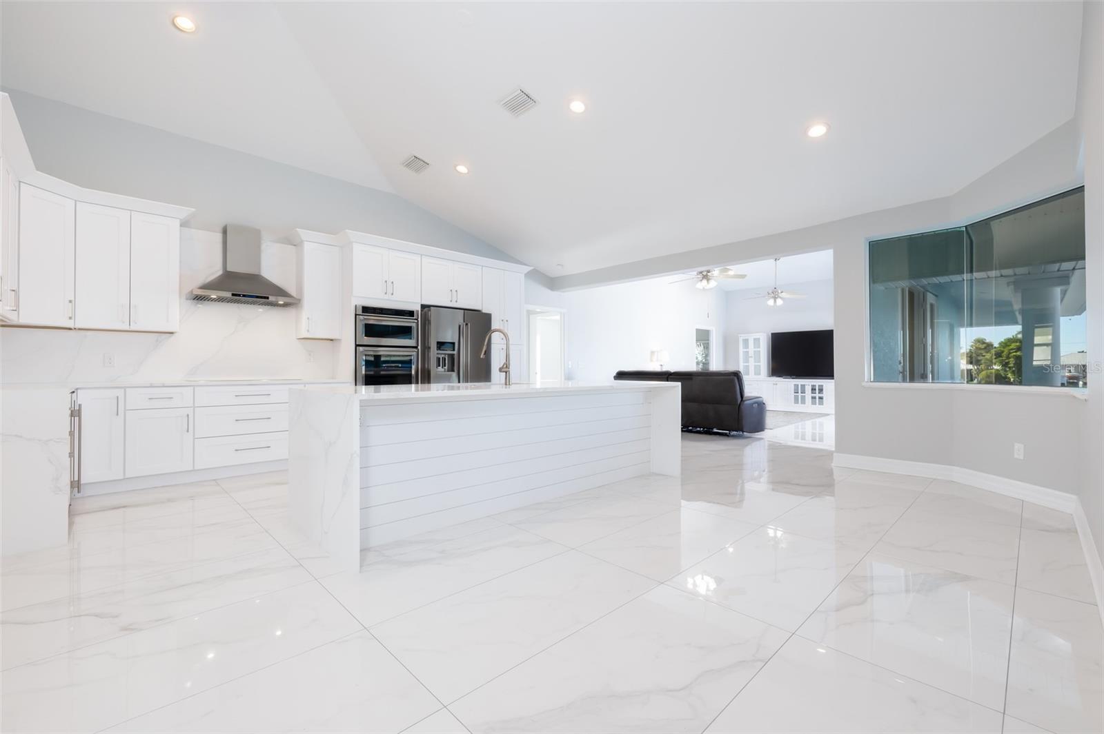 Image 40 of 80 For 11850 7th Street E