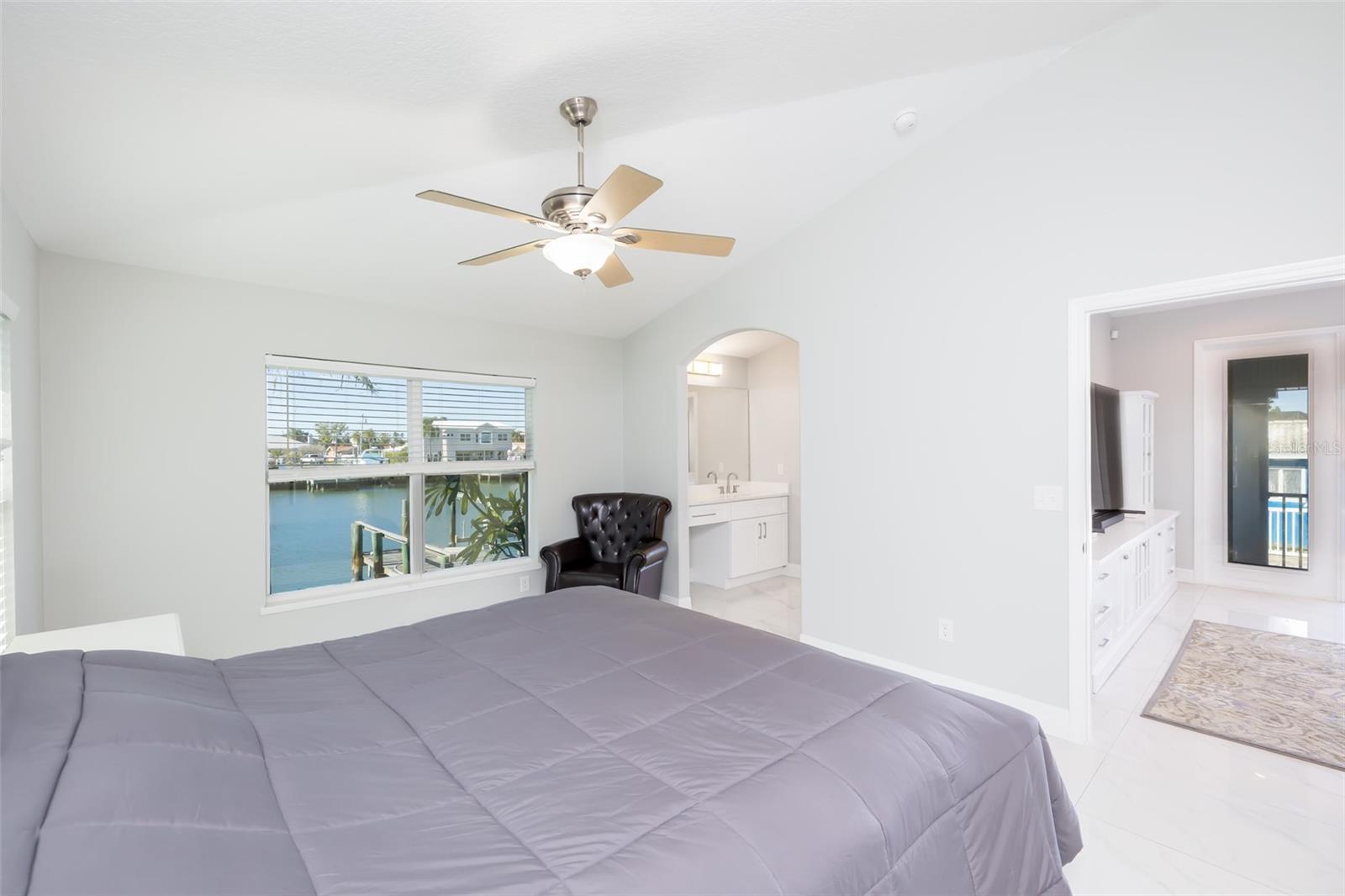 Image 58 of 80 For 11850 7th Street E