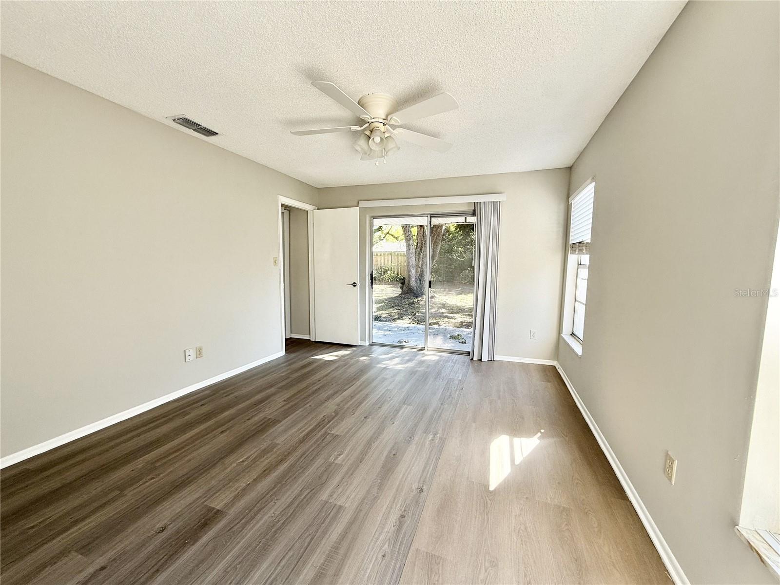 Image 8 of 28 For 1231 Avalon Boulevard