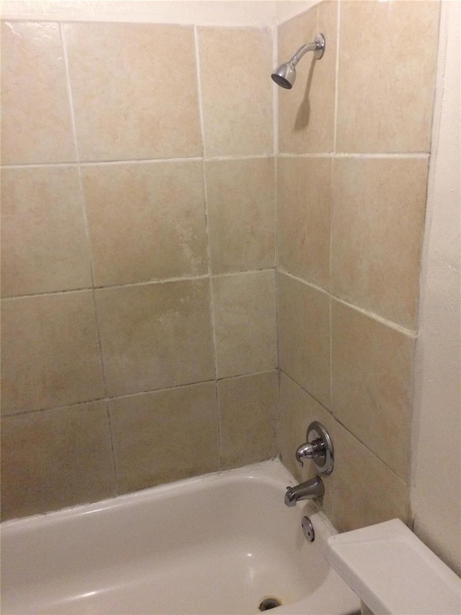 Image 6 of 8 For 935 Dr. Martin Luther King Jr. Boulevard