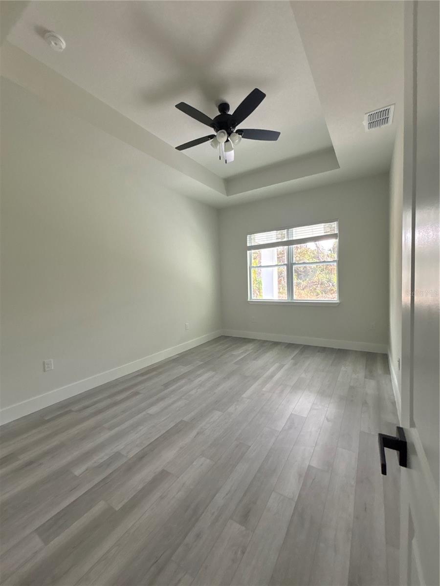 Image 7 of 8 For 4108 Heaton Terrace