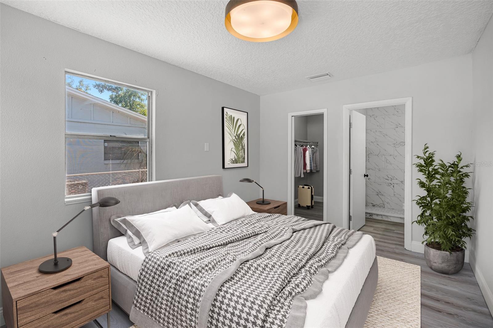 Image 16 of 21 For 2105 9th Street Ne