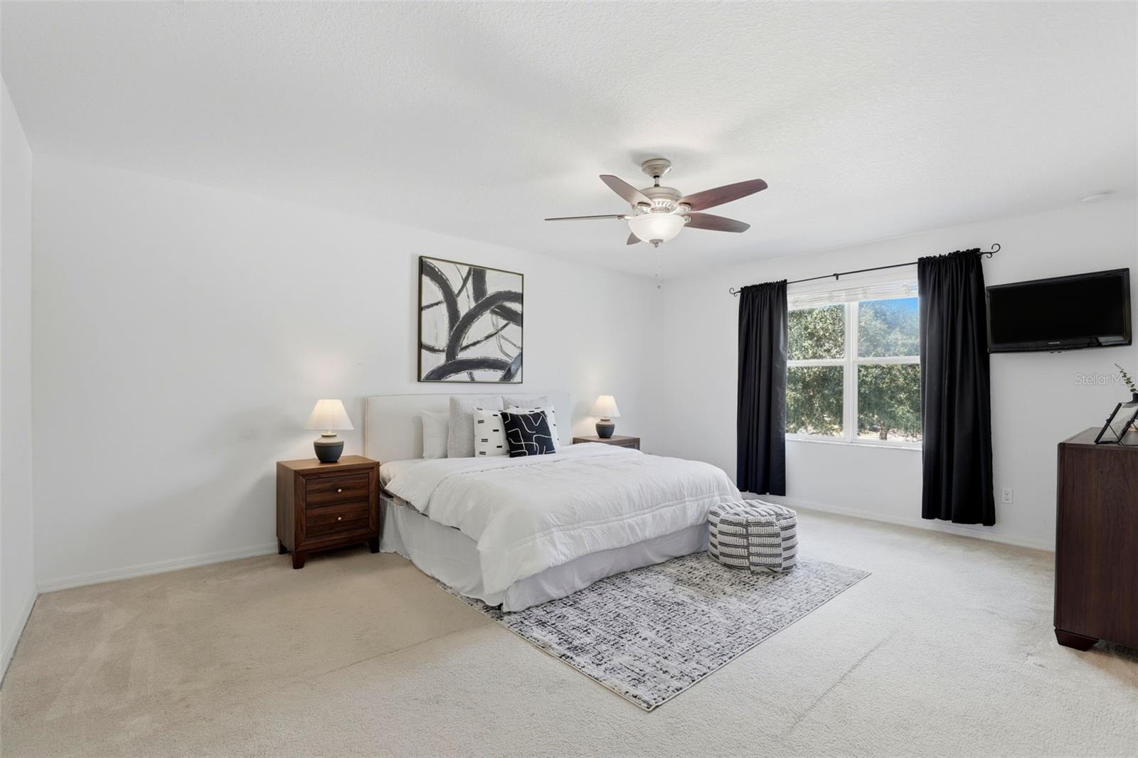 Image 21 of 40 For 339 Old Alemany Place