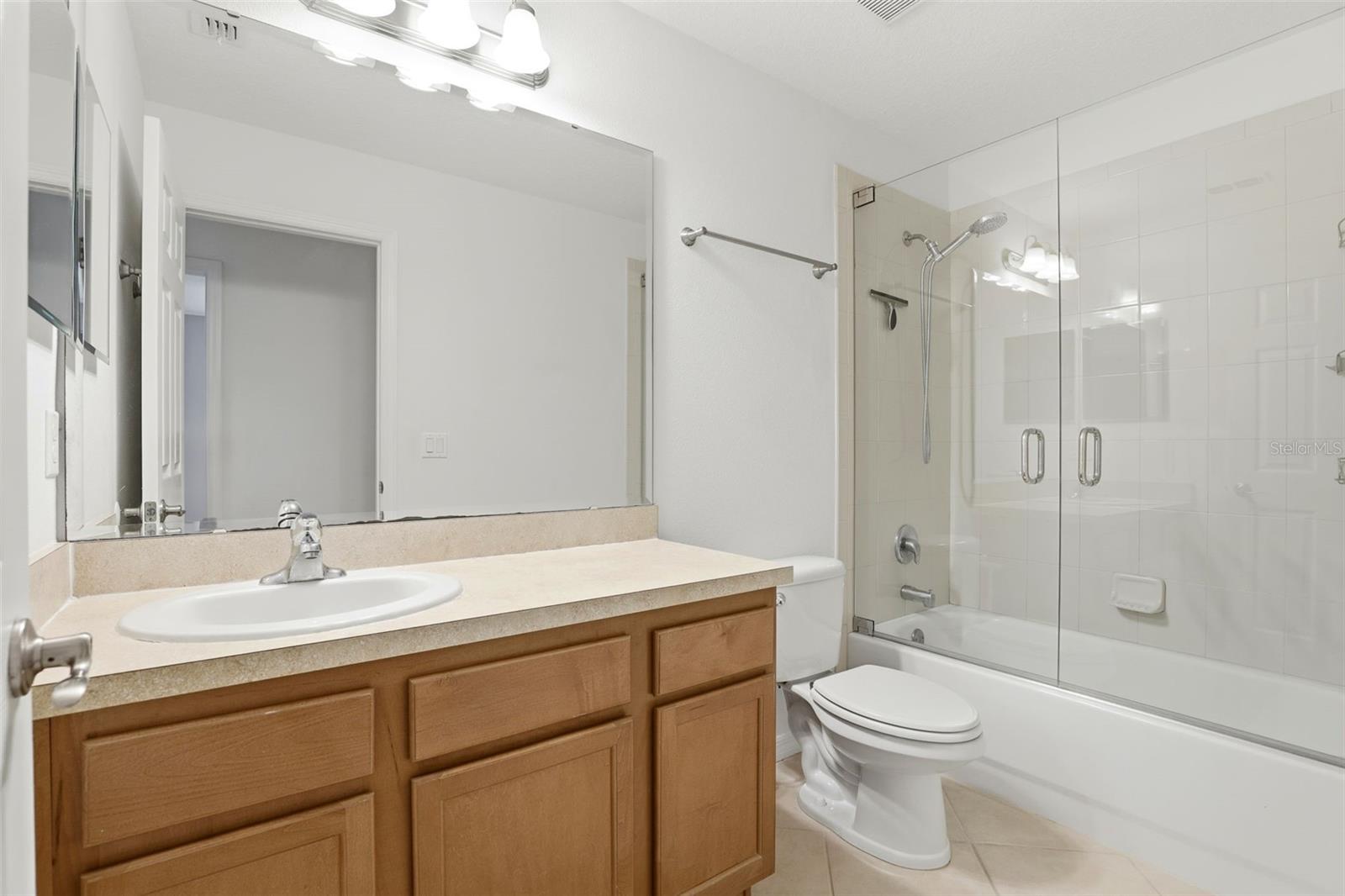 Image 28 of 40 For 339 Old Alemany Place