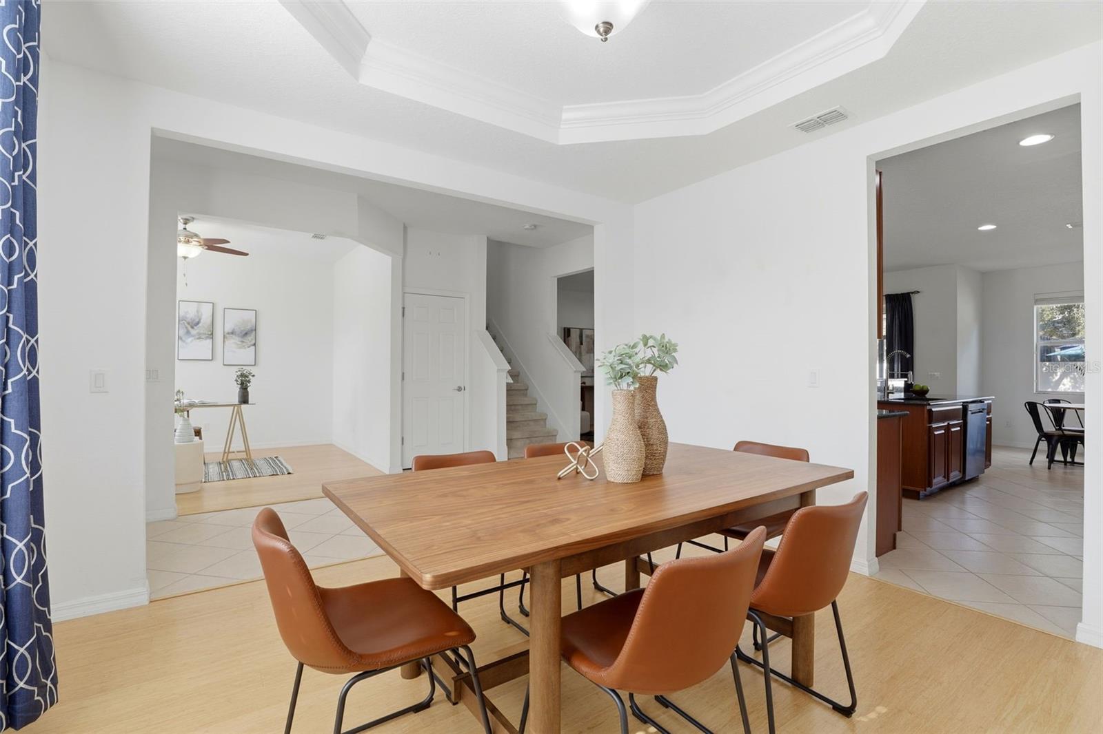 Image 6 of 40 For 339 Old Alemany Place