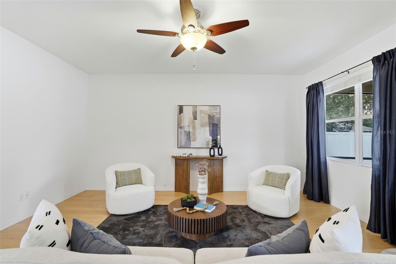 Image 9 of 40 For 339 Old Alemany Place