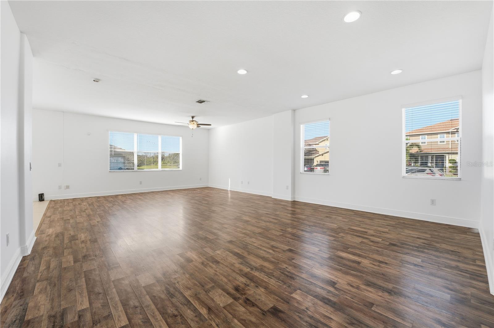 Image 11 of 42 For 502 First Cape Coral Drive