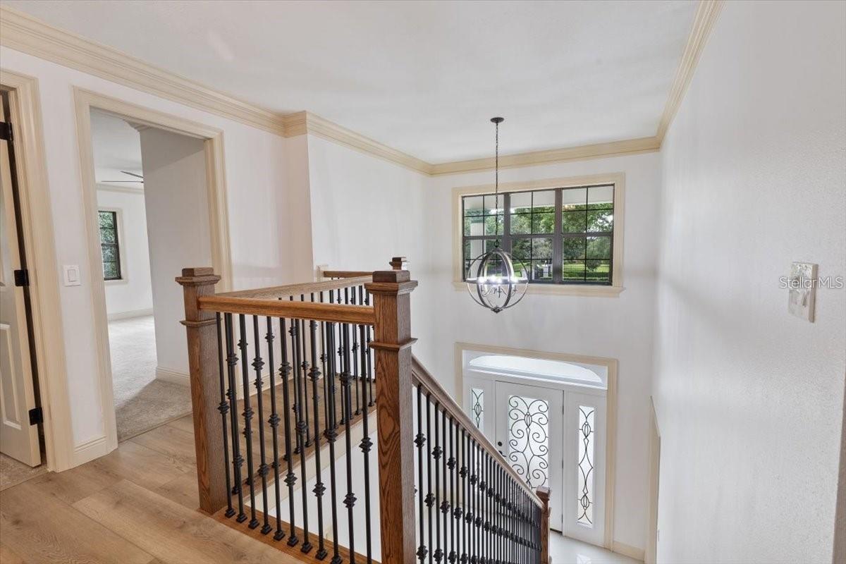 Image 22 of 28 For 1001 Edgemont Place