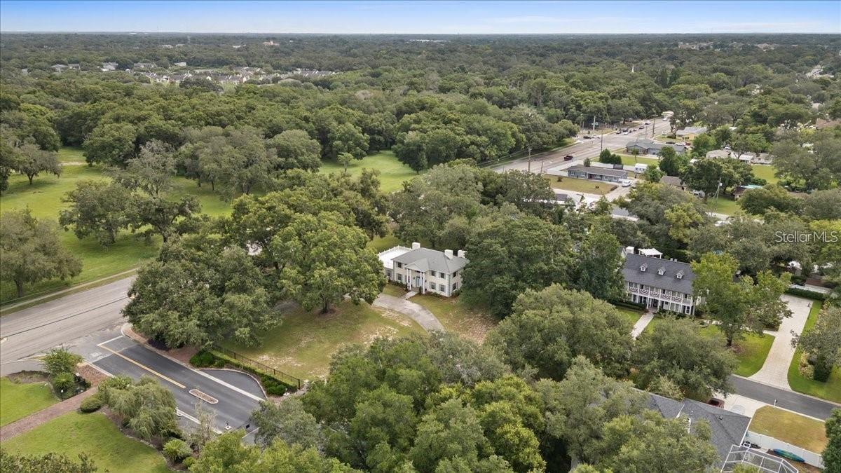 Image 28 of 28 For 1001 Edgemont Place