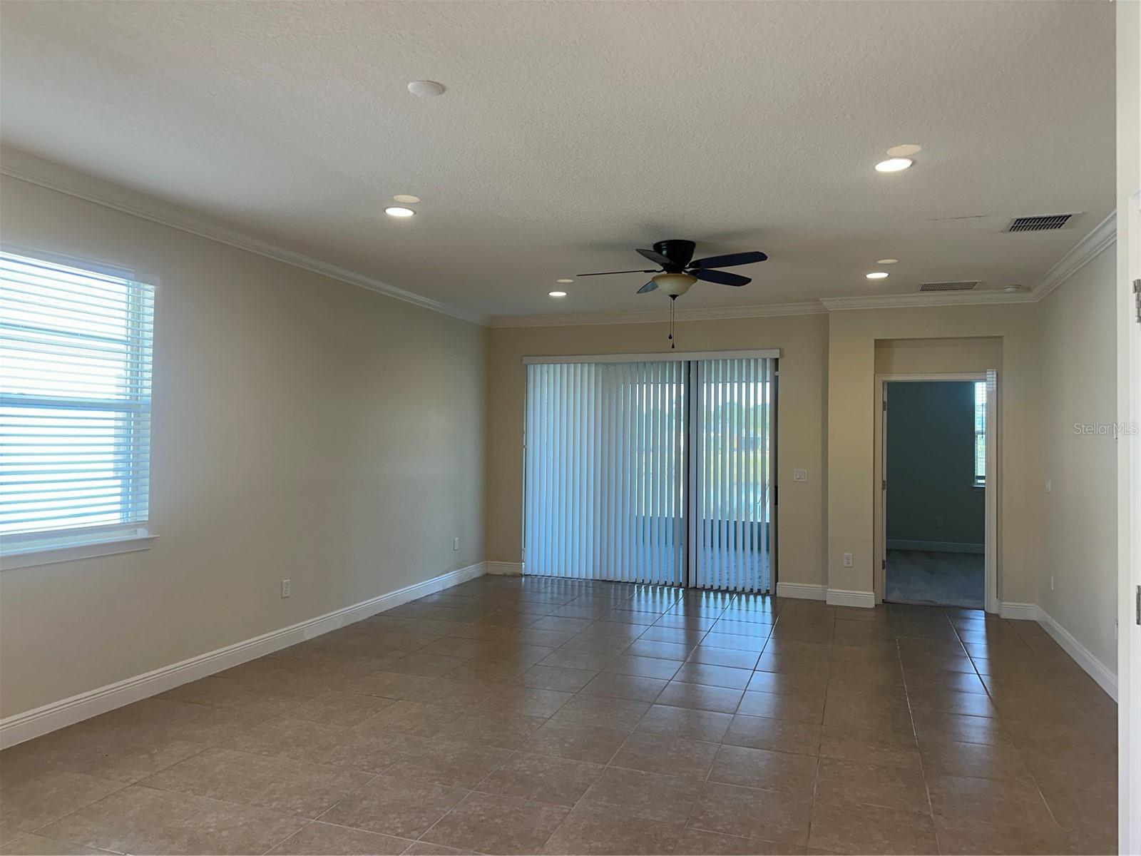 Image 5 of 22 For 3430 Sagebrush Street