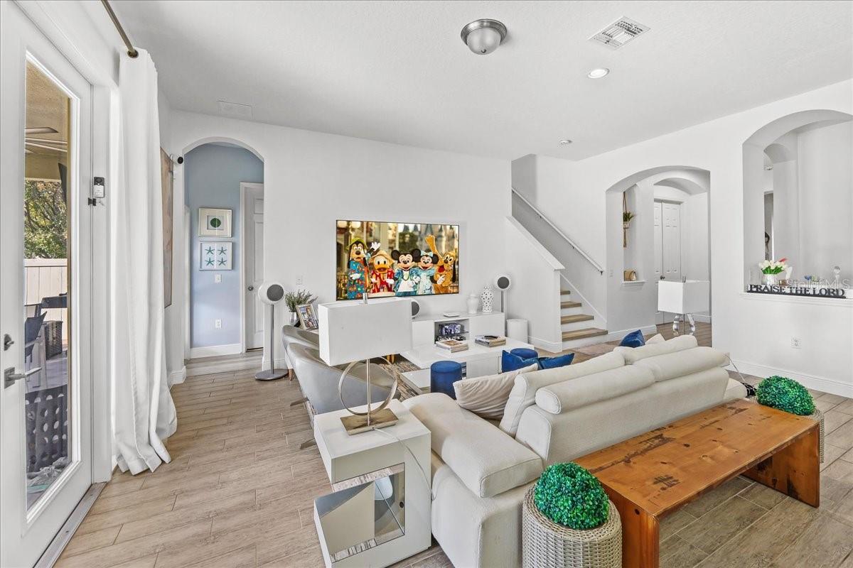 Image 23 of 56 For 8746 Crescendo Avenue