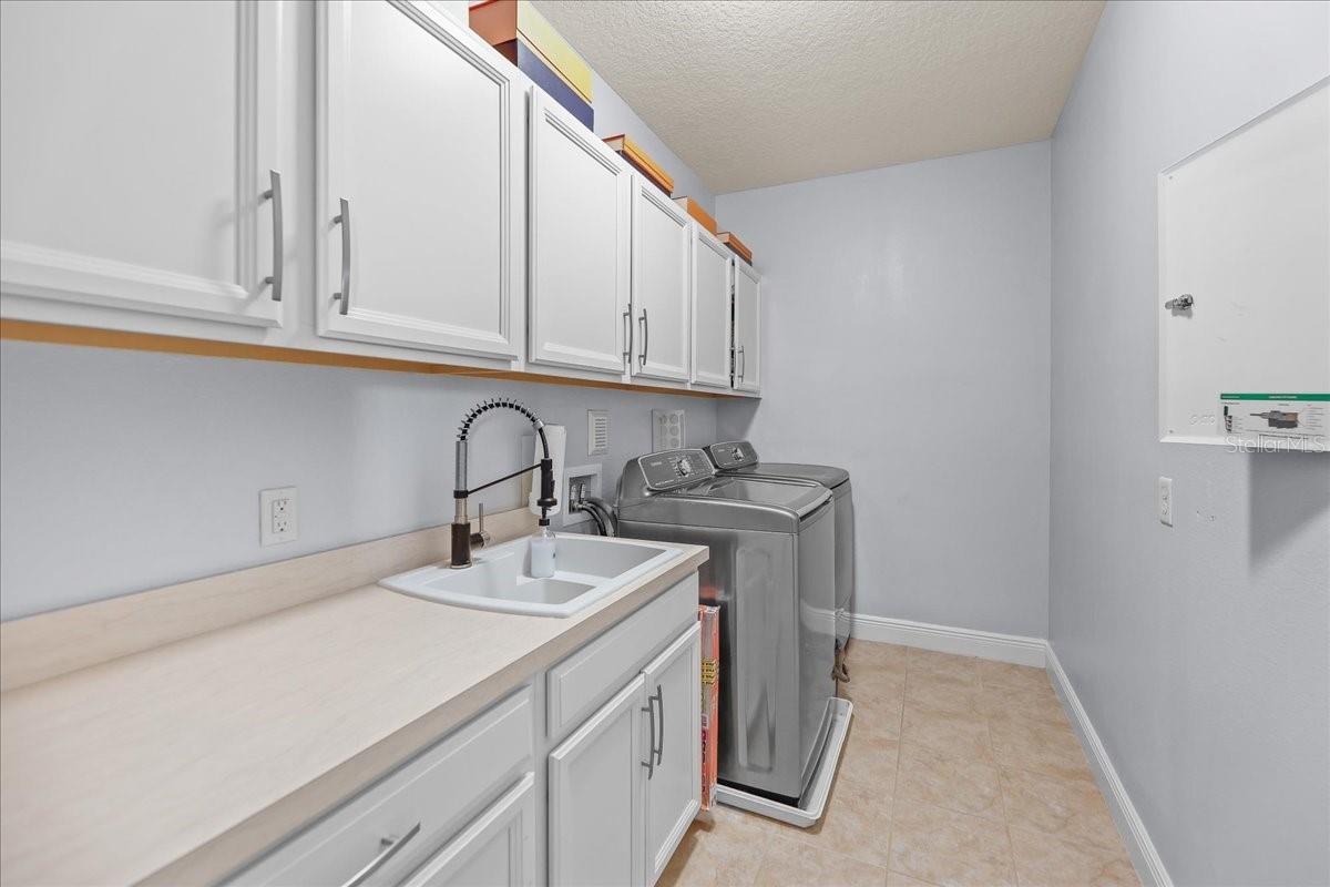 Image 24 of 56 For 8746 Crescendo Avenue