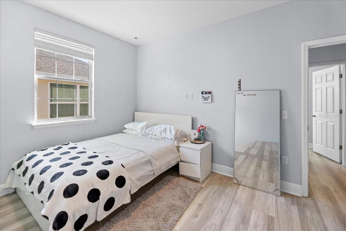 Image 25 of 56 For 8746 Crescendo Avenue