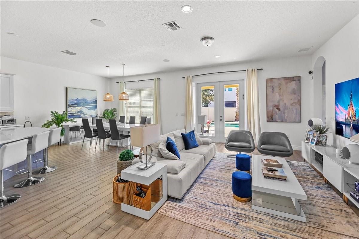 Image 6 of 56 For 8746 Crescendo Avenue