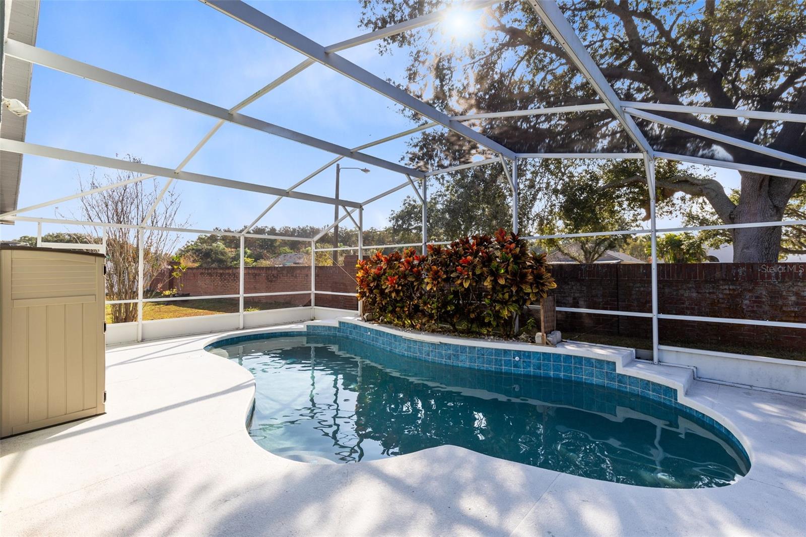 Image 4 of 31 For 2404 Shelby Circle