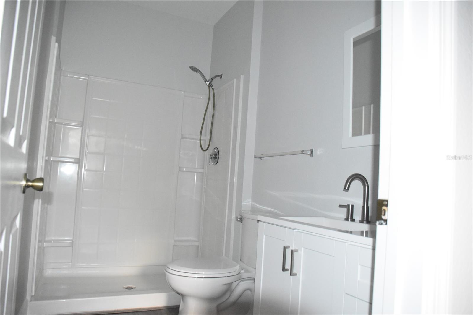 Image 18 of 47 For 316 Southern Pecan Circle 205