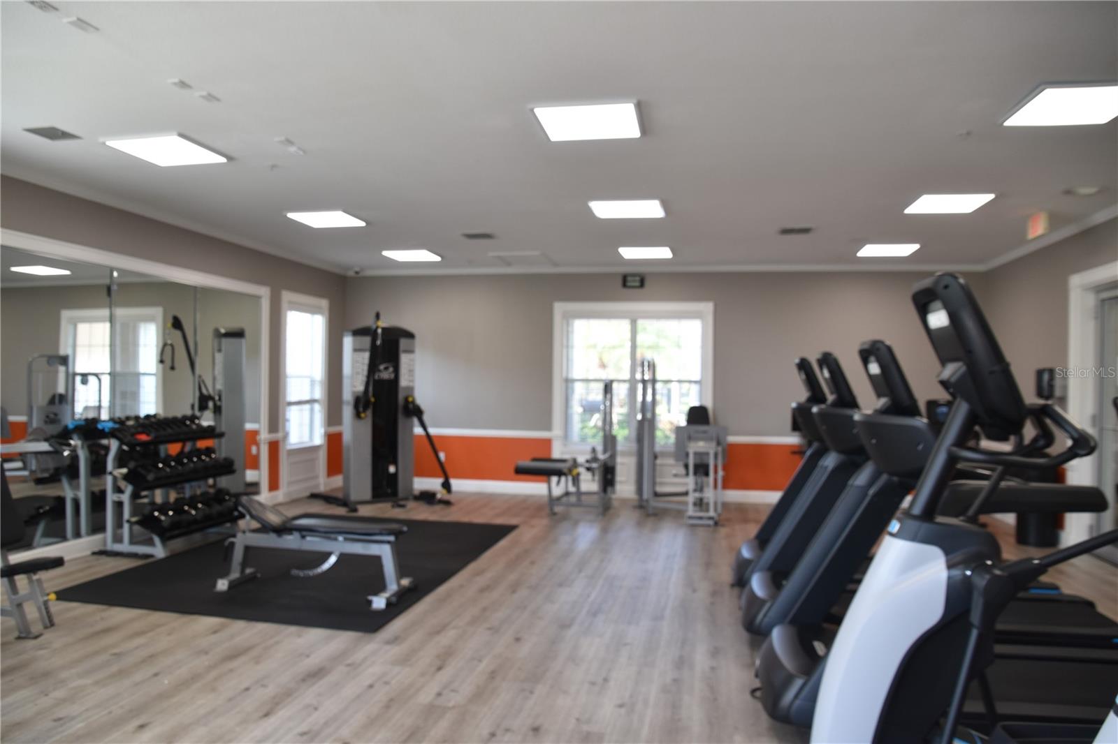 Image 35 of 47 For 316 Southern Pecan Circle 205