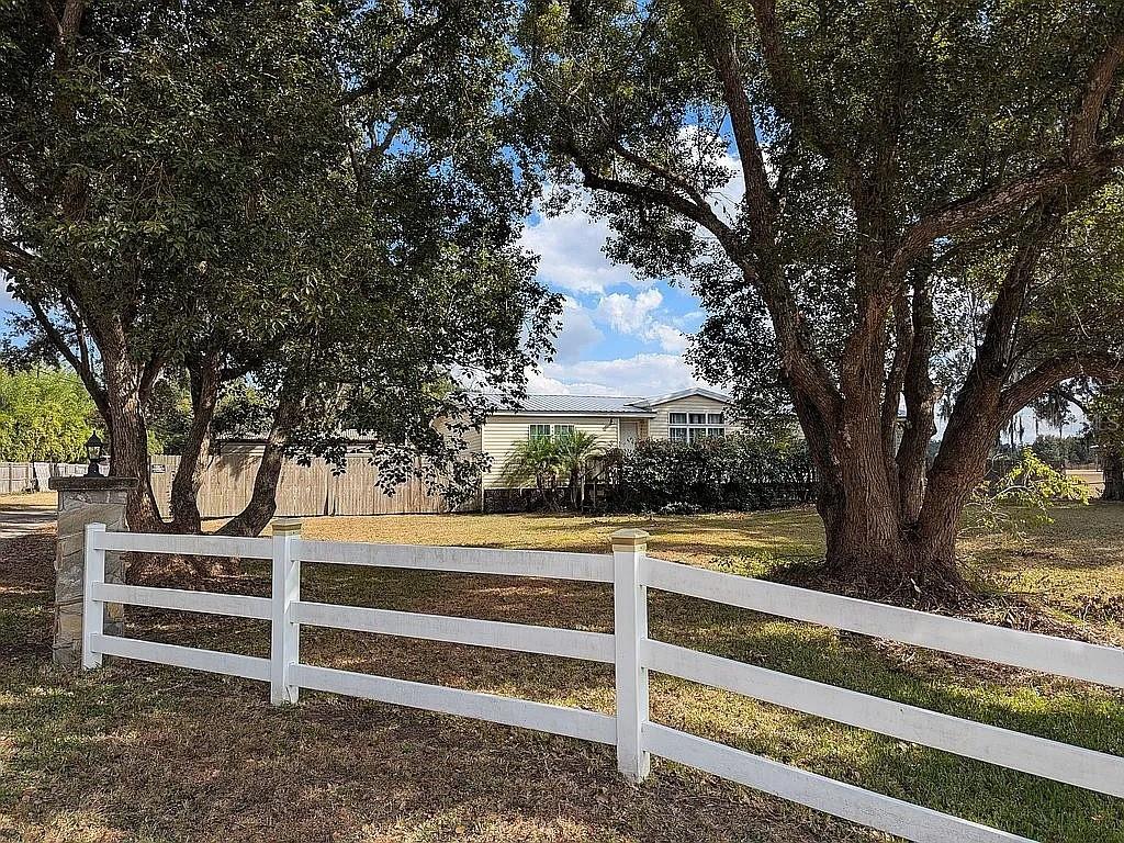 Image 34 of 36 For 4402 Gallagher Road