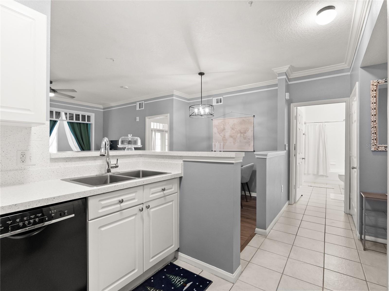 Image 11 of 29 For 239 Longview Avenue 111