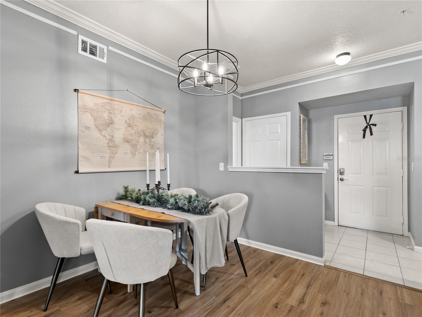 Image 5 of 29 For 239 Longview Avenue 111