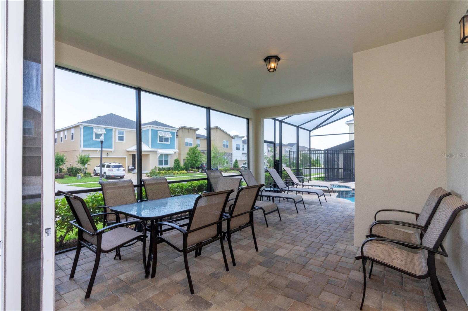 Image 19 of 77 For 9039 Pelican Cove Trace