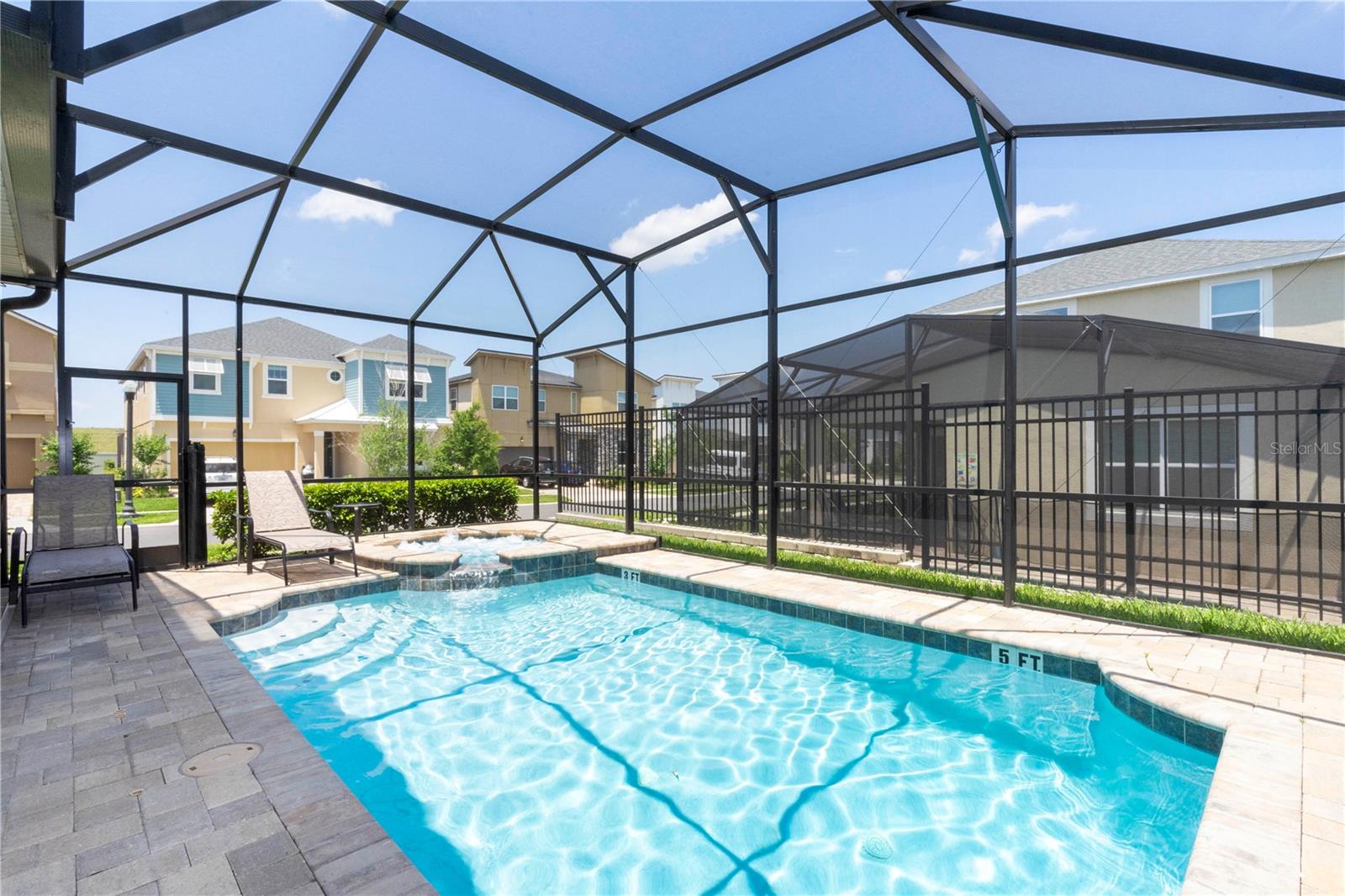 Image 23 of 77 For 9039 Pelican Cove Trace