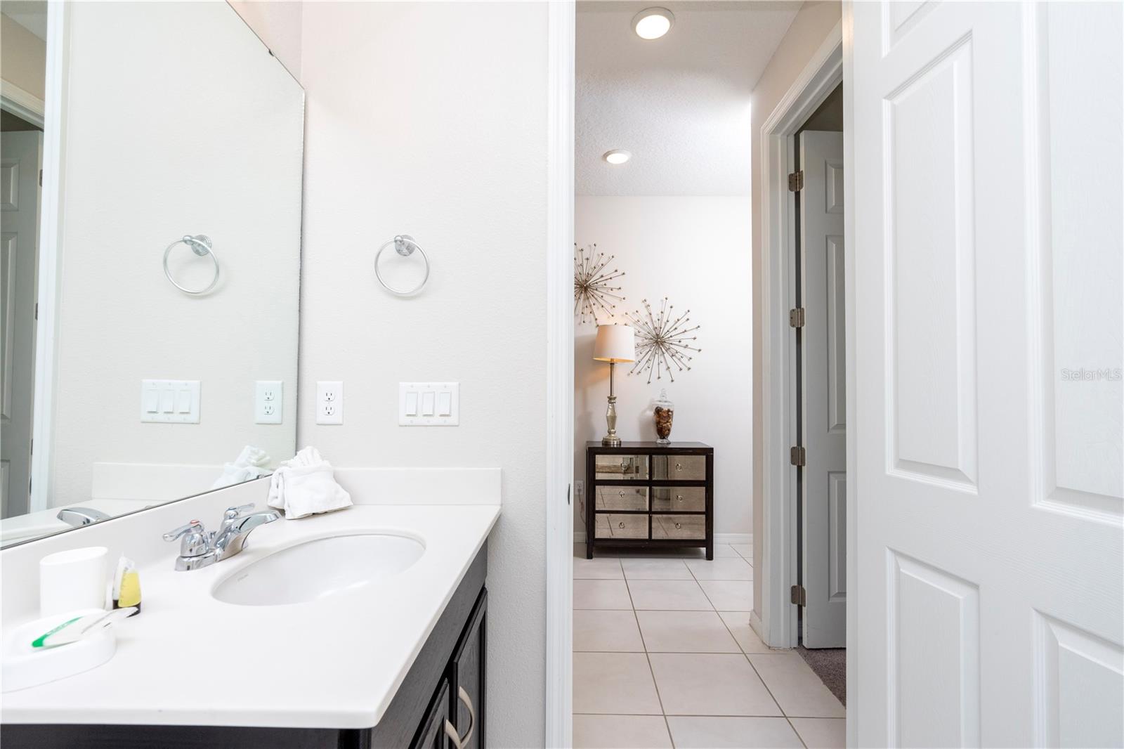 Image 31 of 77 For 9039 Pelican Cove Trace