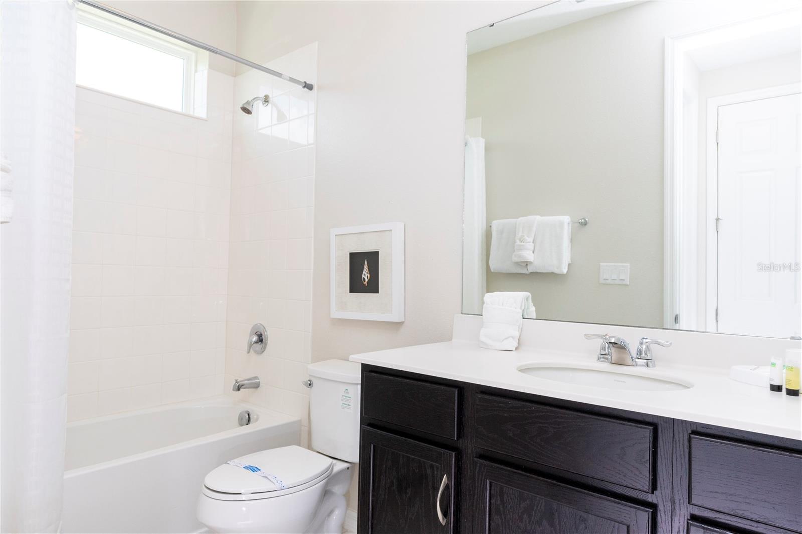 Image 41 of 77 For 9039 Pelican Cove Trace