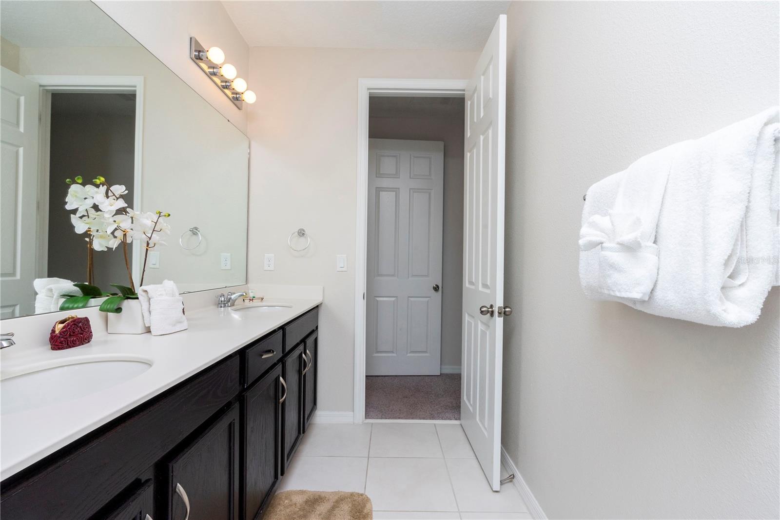 Image 46 of 77 For 9039 Pelican Cove Trace