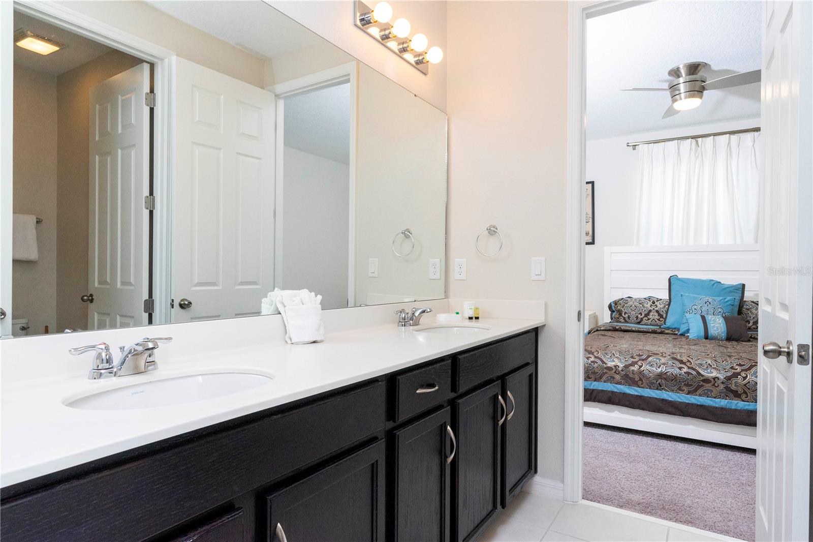 Image 60 of 77 For 9039 Pelican Cove Trace