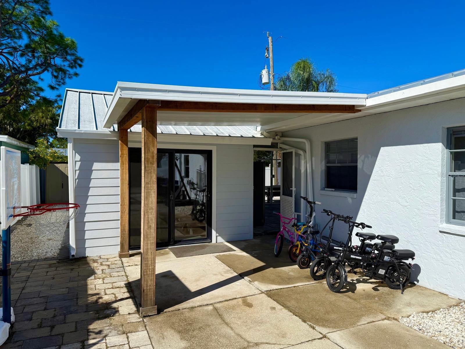 Image 10 of 28 For 1057 Willis Avenue