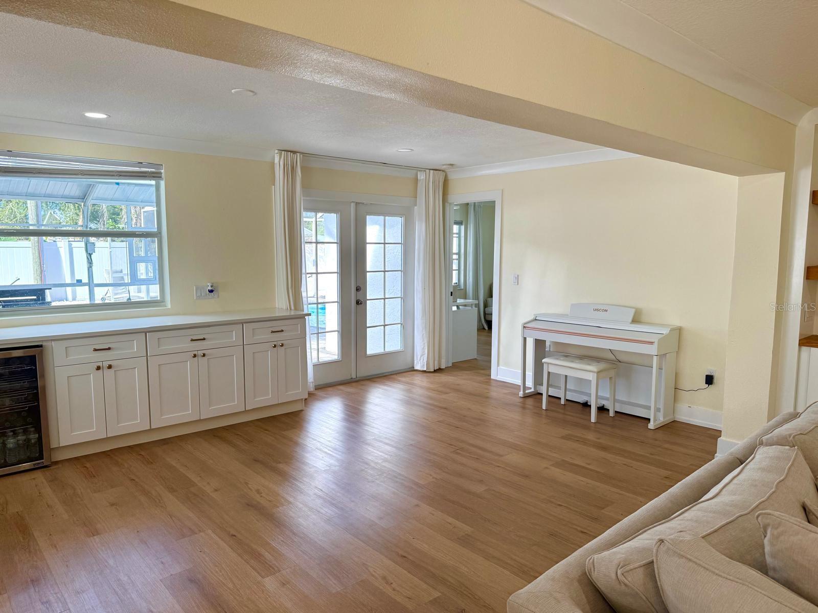 Image 16 of 28 For 1057 Willis Avenue