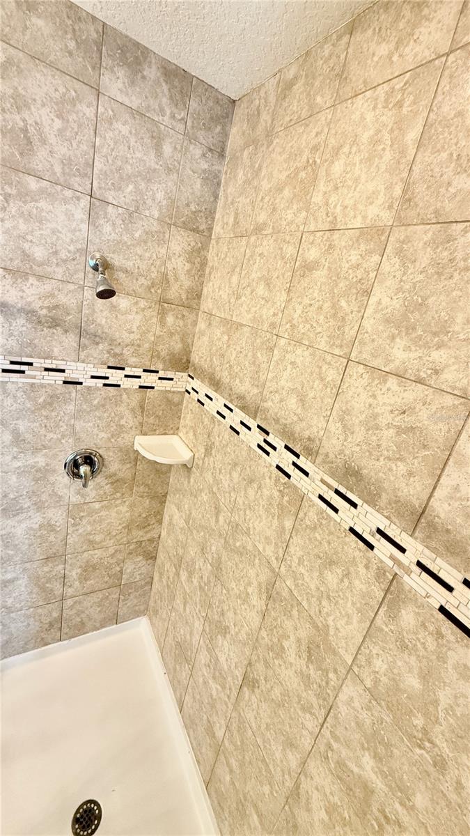 Image 27 of 52 For 145 Mitchell Creek Way