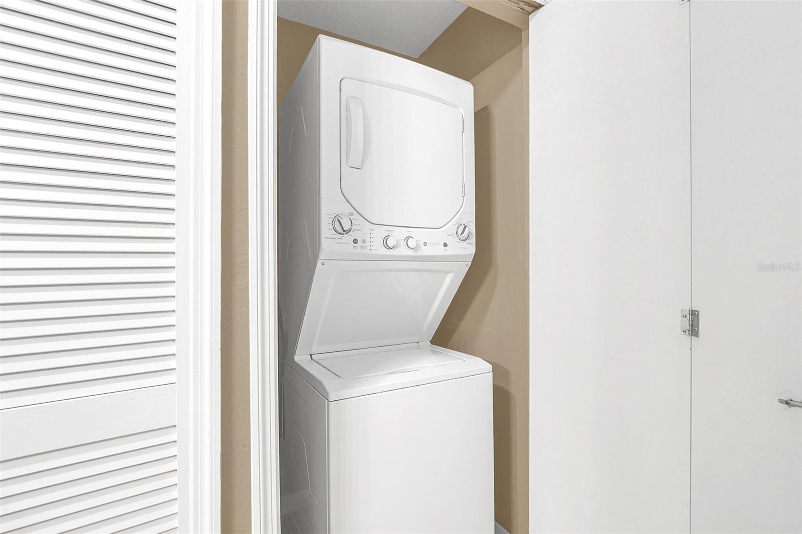 Image 23 of 25 For 8601 Worldquest Boulevard 3102