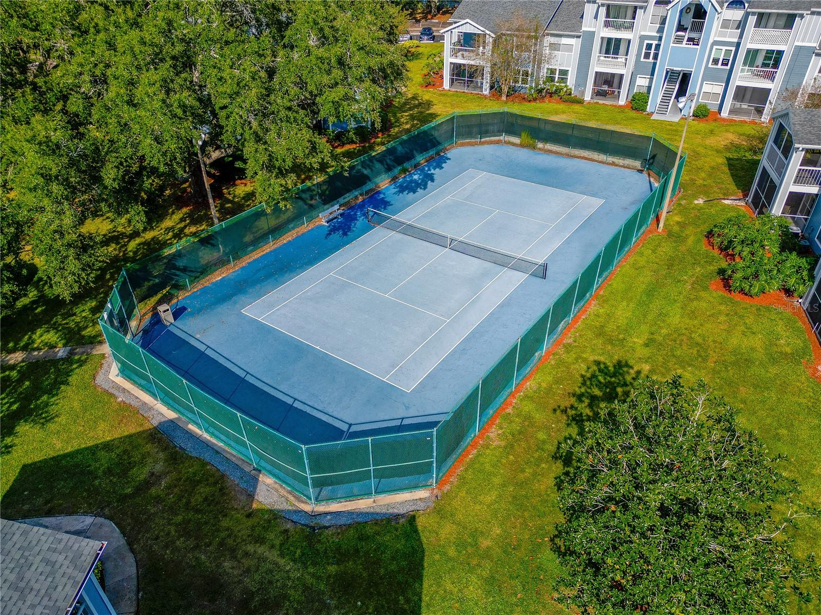 Image 19 of 20 For 2604 Grassy Point Drive 204