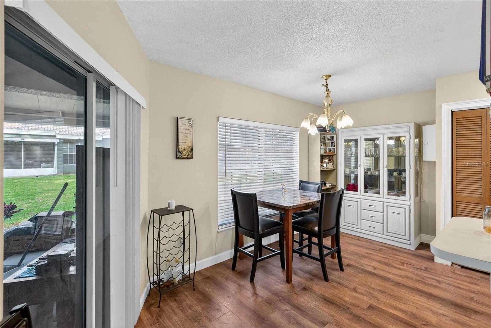 Image 26 of 44 For 4652 Oak Arbor Circle