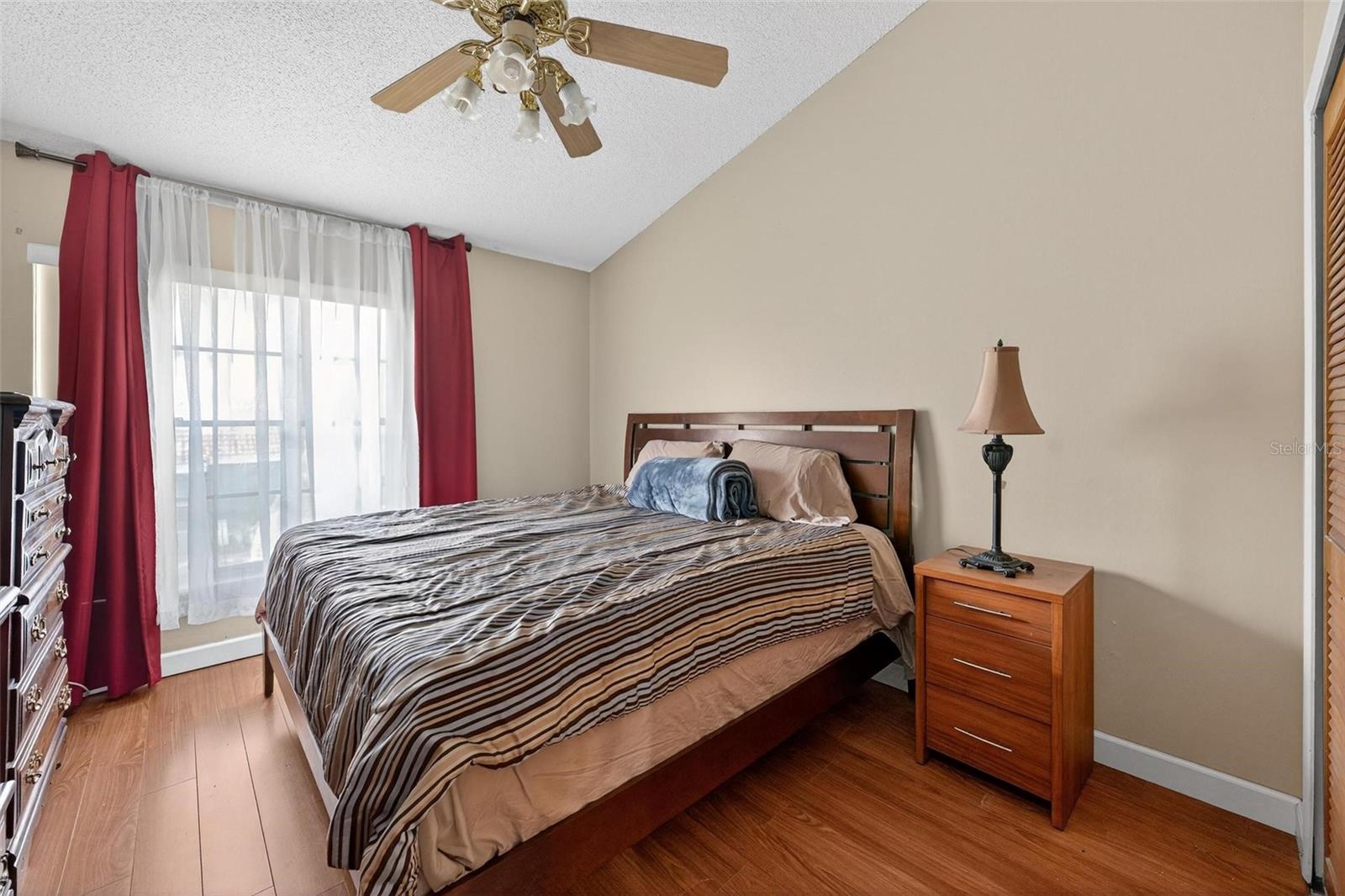 Image 27 of 44 For 4652 Oak Arbor Circle