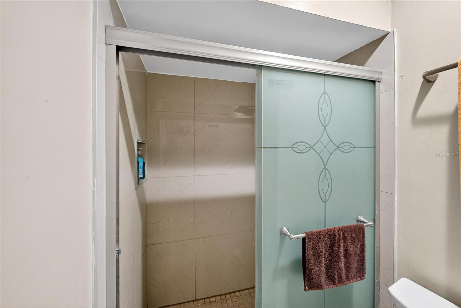 Image 30 of 44 For 4652 Oak Arbor Circle