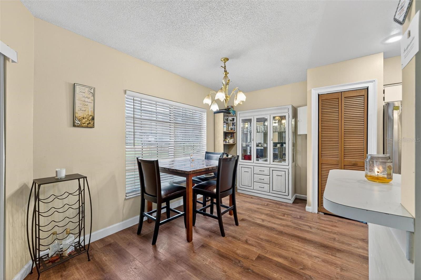 Image 9 of 44 For 4652 Oak Arbor Circle