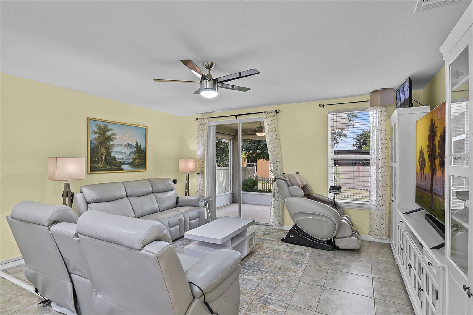 Image 19 of 47 For 4051 Prairie Reserve Boulevard