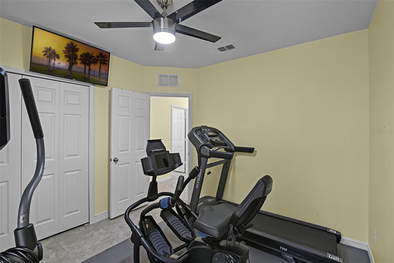 Image 25 of 47 For 4051 Prairie Reserve Boulevard