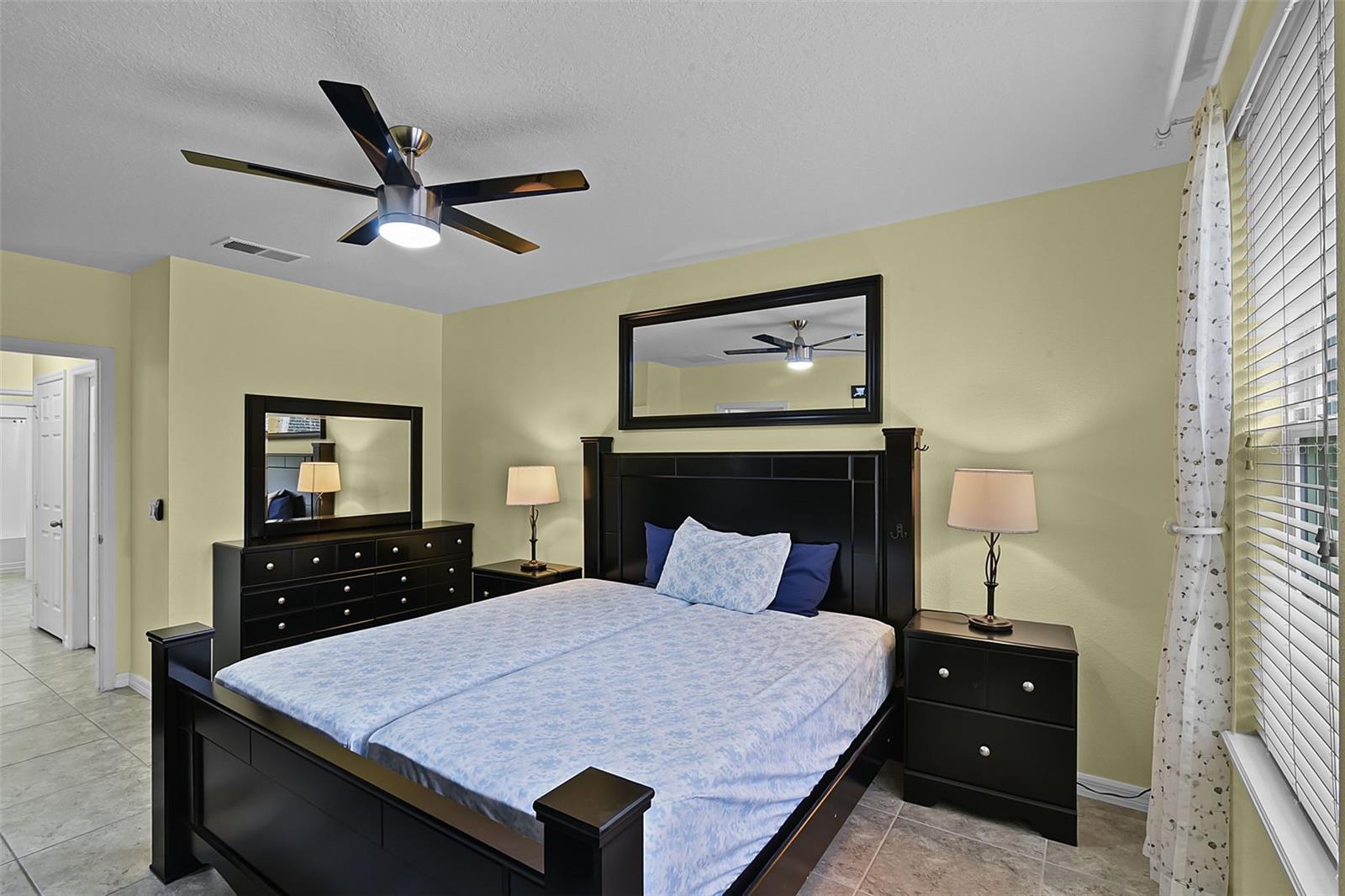 Image 30 of 47 For 4051 Prairie Reserve Boulevard