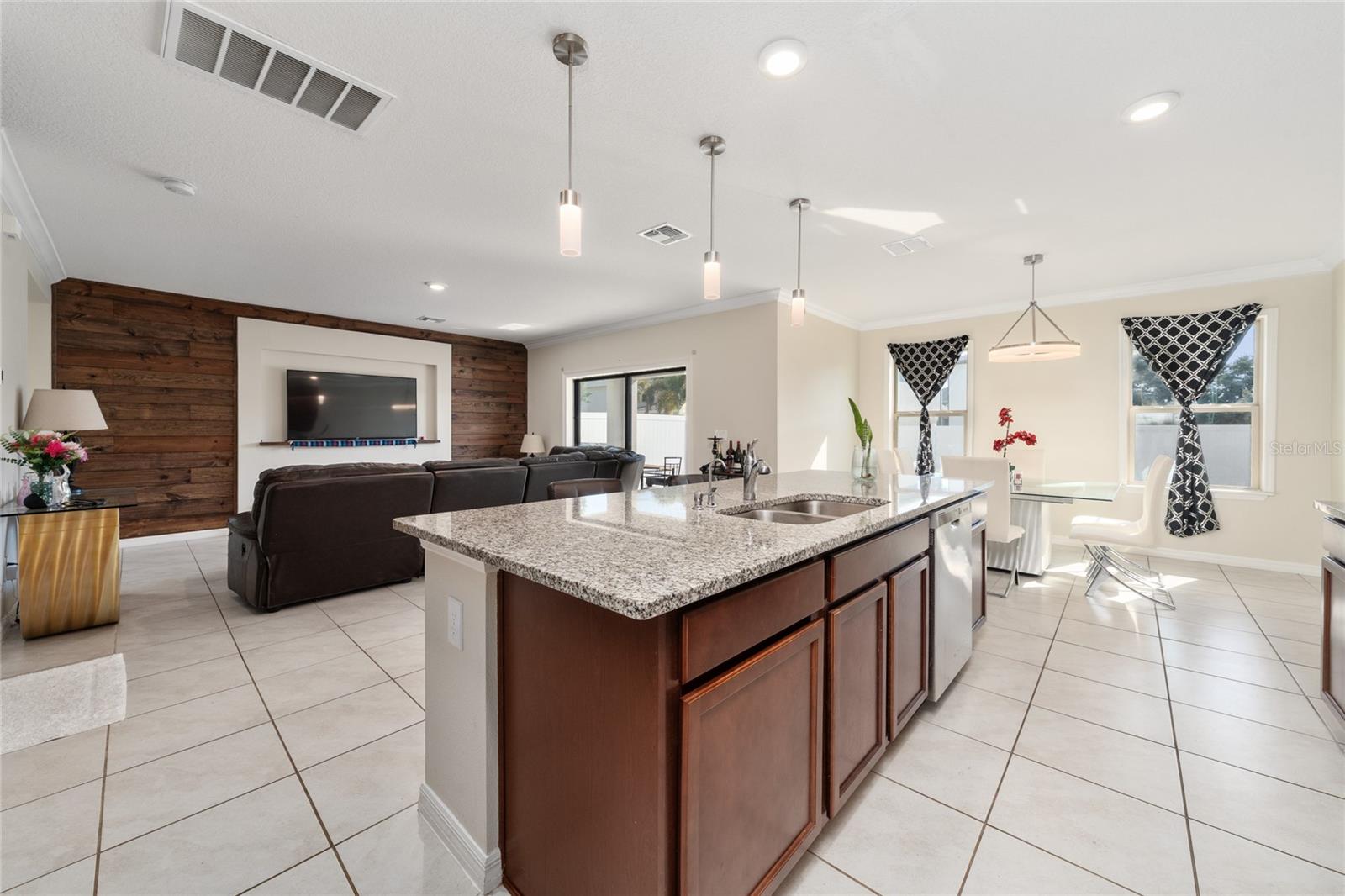 Image 15 of 30 For 2804 Alpine Meadow Lane