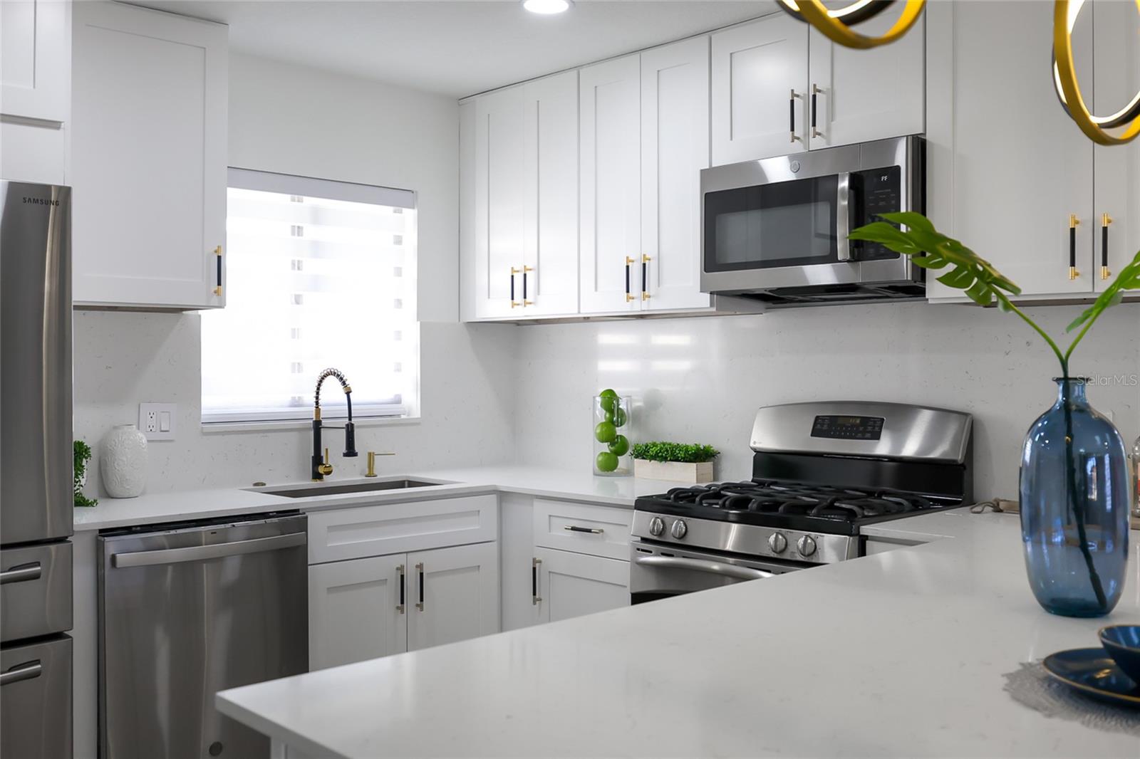 Image 8 of 24 For 5439 Sacramento Court