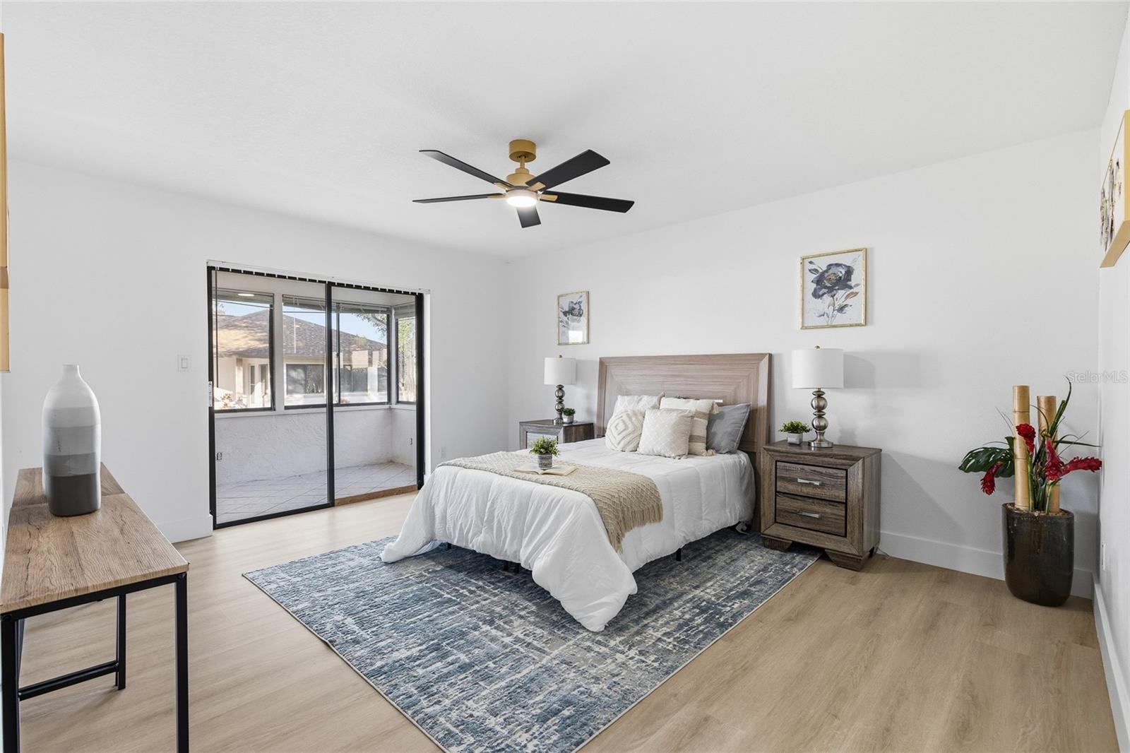 Image 9 of 24 For 5439 Sacramento Court