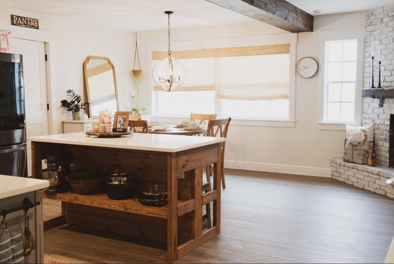 Image 25 of 51 For 1424 Sawyerwood Avenue